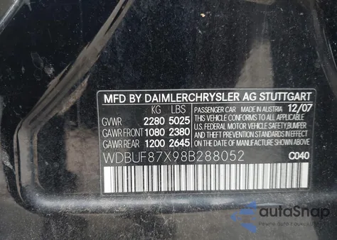 2008 Mercedes-Benz E 350 4Matic z USA, uszkodzony, nr VIN WDBUF87X98B288052